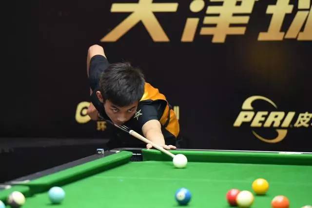 场表现不仅 场表现不仅