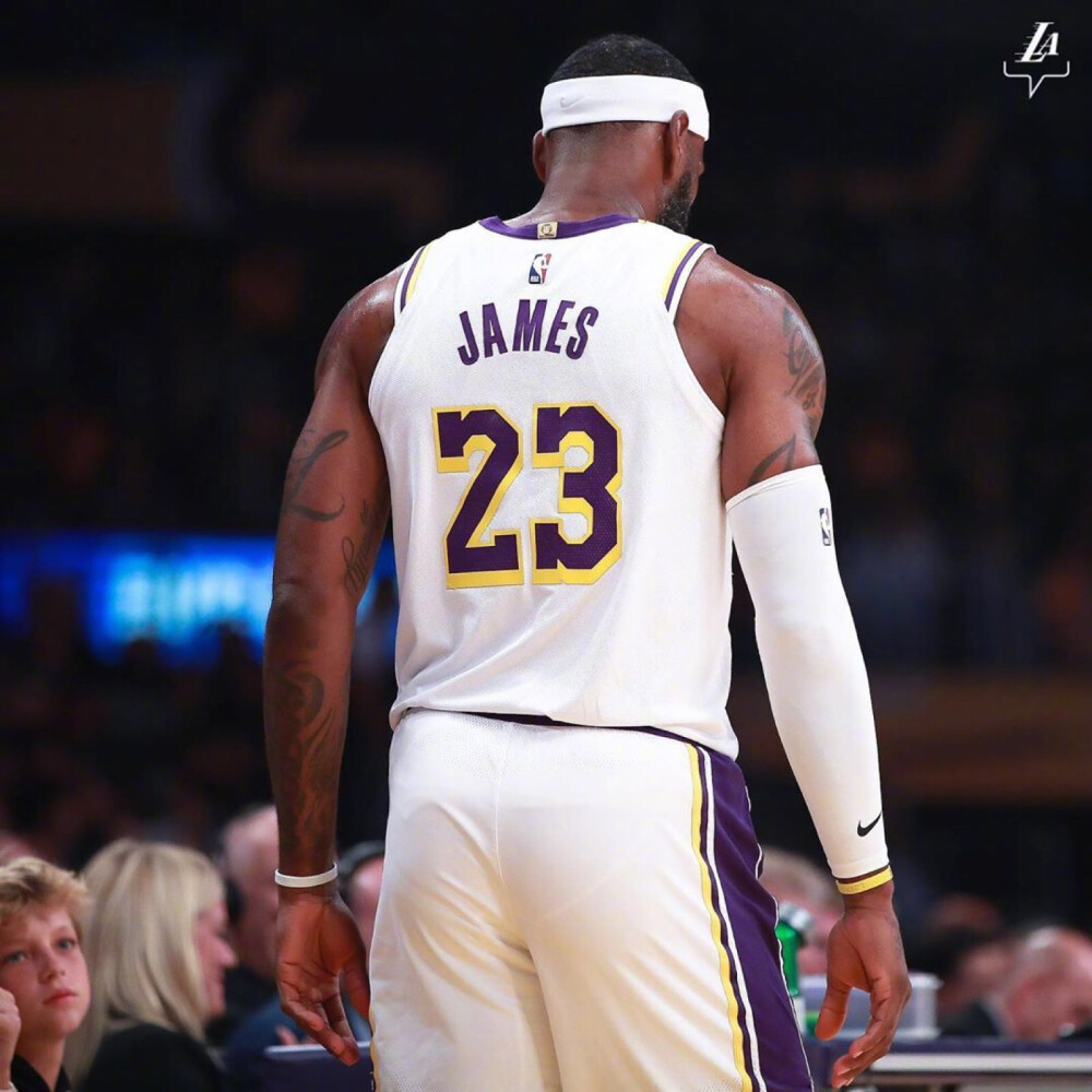 嵌入数字纪 嵌入数字纪